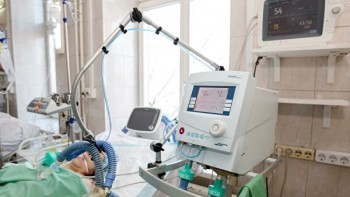 СМИ: В больницах Екатеринбурга осталось 220 свободных коек для пациентов с коронавирусом