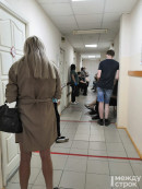 В поликлинике №4 Нижнего Тагила контактных с ковид-больными просят нарушить самоизоляцию и прийти в стационар самостоятельно В поликлинике №4 Нижнего Тагила контактных с ковид-больными просят нарушить самоизоляцию и прийти в стационар самостоятельно