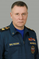 Путин посмертно присвоил главе МЧС Евгению Зиничеву звание Героя России
