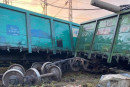Под Нижним Тагилом с рельсов сошёл поезд, два вагона перевернулись