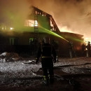 В Нижнем Тагиле в крупном пожаре на Гальянке погибла пенсионерка