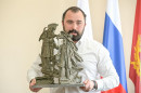 В Нижнем Тагиле утвердили эскиз памятника врачам. Но денег на воплощение задумки пока нет  
