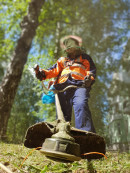 В Нижнем Тагиле женщины-заключённые из ИК-6 зарабатывают на покосе травы до 160 тысяч рублей в месяц