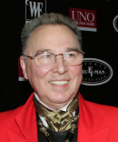 Умер модельер Вячеслав Зайцев Умер модельер Вячеслав Зайцев