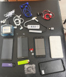 Заключённому ЛИУ-51 Нижнего Тагила пытались передать 4 смартфона, 2 флеш-карты, зажигалки, наушники, зарядное устройство и туалетную воду 