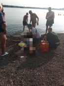 На Тагильском пруду едва не утонула 52-летняя женщина