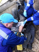 В Нижнем Тагиле спасатели помогли мужчине, у которого затянуло ногу в мотокультиватор