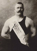 А вы знали? Великий борец Иван Поддубный не раз выступал в Нижнем Тагиле и однажды был побеждён силачом по прозвищу Боров на арене местного цирка