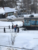 В Нижнем Тагиле тепловоз протаранил легковушку. Есть пострадавшие В Нижнем Тагиле тепловоз протаранил легковушку. Есть пострадавшие