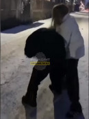 В Нижнем Тагиле школьницы подрались из-за парня (ВИДЕО)