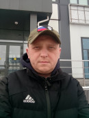 «Моя жизнь закончена, иду подписывать контракт». Муж тагильчанки, которой отрубили голову в Серове, уходит на СВО