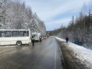 На трассе под Нижним Тагилом в ДТП пострадали три человека