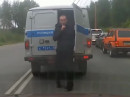 В Нижнем Тагиле задержанный мужчина сбежал из полицейского автомобиля