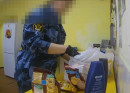 В Нижнем Тагиле сотрудники СИЗО изъяли дрожжи, спрятанные в передаче с растворимым напитком