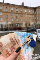 В Нижнем Тагиле пенсионерка продала две квартиры под влиянием мошенников и теперь пытается оспорить сделки