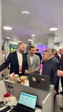 Уральская IT-компания «ВДело.Дев» представила свои наработки в сфере управления цифровыми финансовыми активами на VIII Казанском форуме «Закон и порядок». Их стенд посетил президент Академии наук республики Татарстан