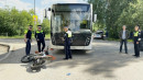 В Нижнем Тагиле автобус сбил подростков на питбайке В Нижнем Тагиле автобус сбил подростков на питбайке